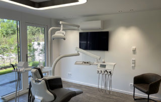 Zahnarzt Krefeld - Dr. Johannes Boldt - Praxis - Behandlungsraum